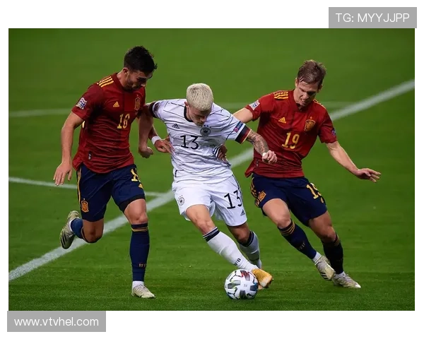 德国足球甲级联赛Ds最新动态解析及未来发展趋势展望 德国足球甲级联赛Ds最新动态解析及未来发展趋势展望