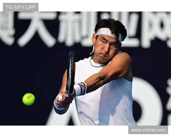 网球赛场风云再起 新星崭露头角老将挑战新高峰