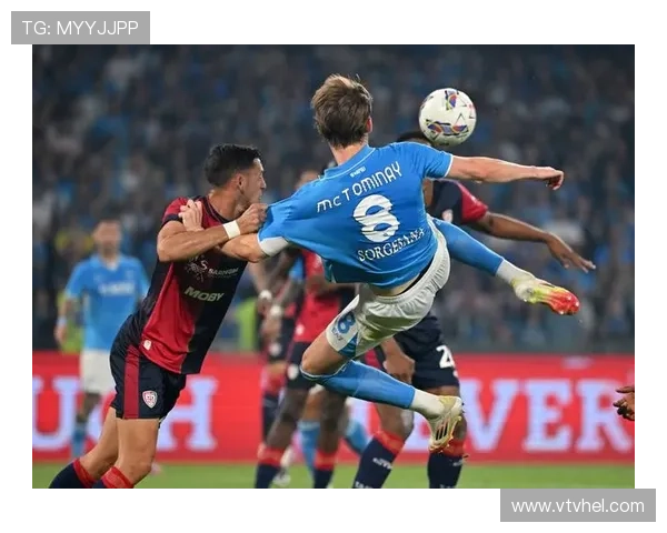 《欧洲五大联赛最新动态：梅西归来巴萨连胜 曼联力克利物浦争四在望》