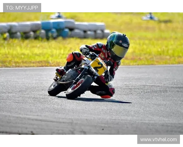 本赛季摩托大奖赛赛场激战正酣冠军争夺全面进入白热化格局态势中 本赛季摩托大奖赛赛场激战正酣冠军争夺全面进入白热化格局态势中