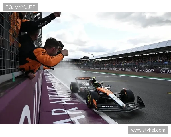 新赛季F1风云再起车队升级规则调整冠军悬念升温车手博弈技术革新引关注